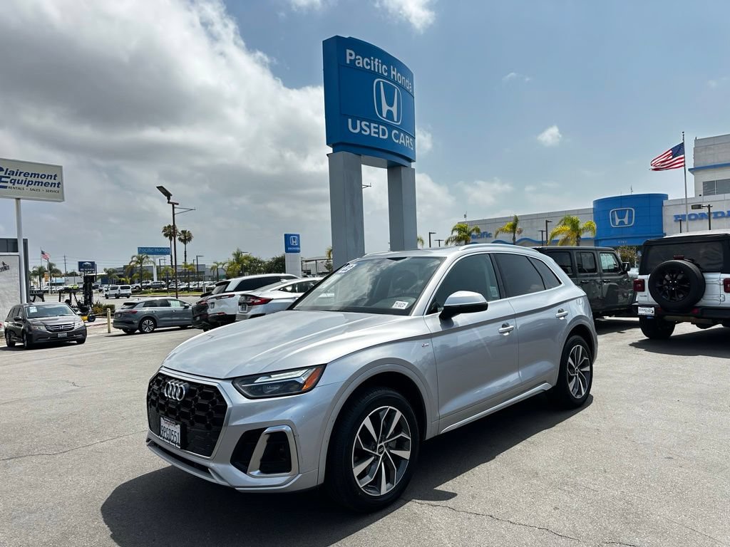 Used 2022 Audi Q5 2.0T Premium Plus AWD/4WD image 2