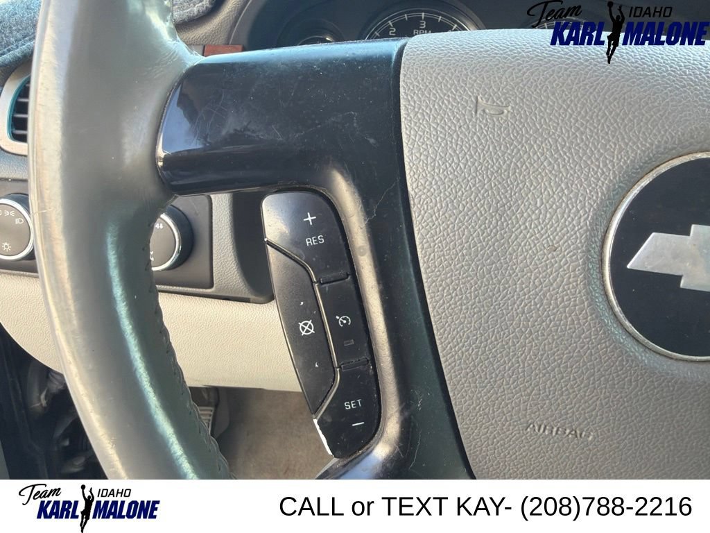 Used 2008 Chevrolet Suburban LT w/ LT Preferred Equipment Group AWD/4WD image 27
