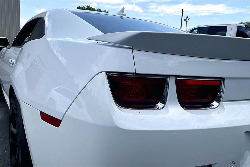 Used 2013 Chevrolet Camaro ZL1 RWD image 23