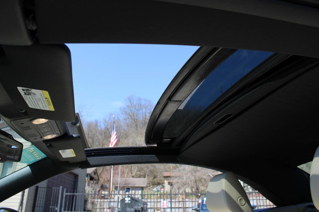 Used 2009 Volkswagen Eos Komfort FWD image 13