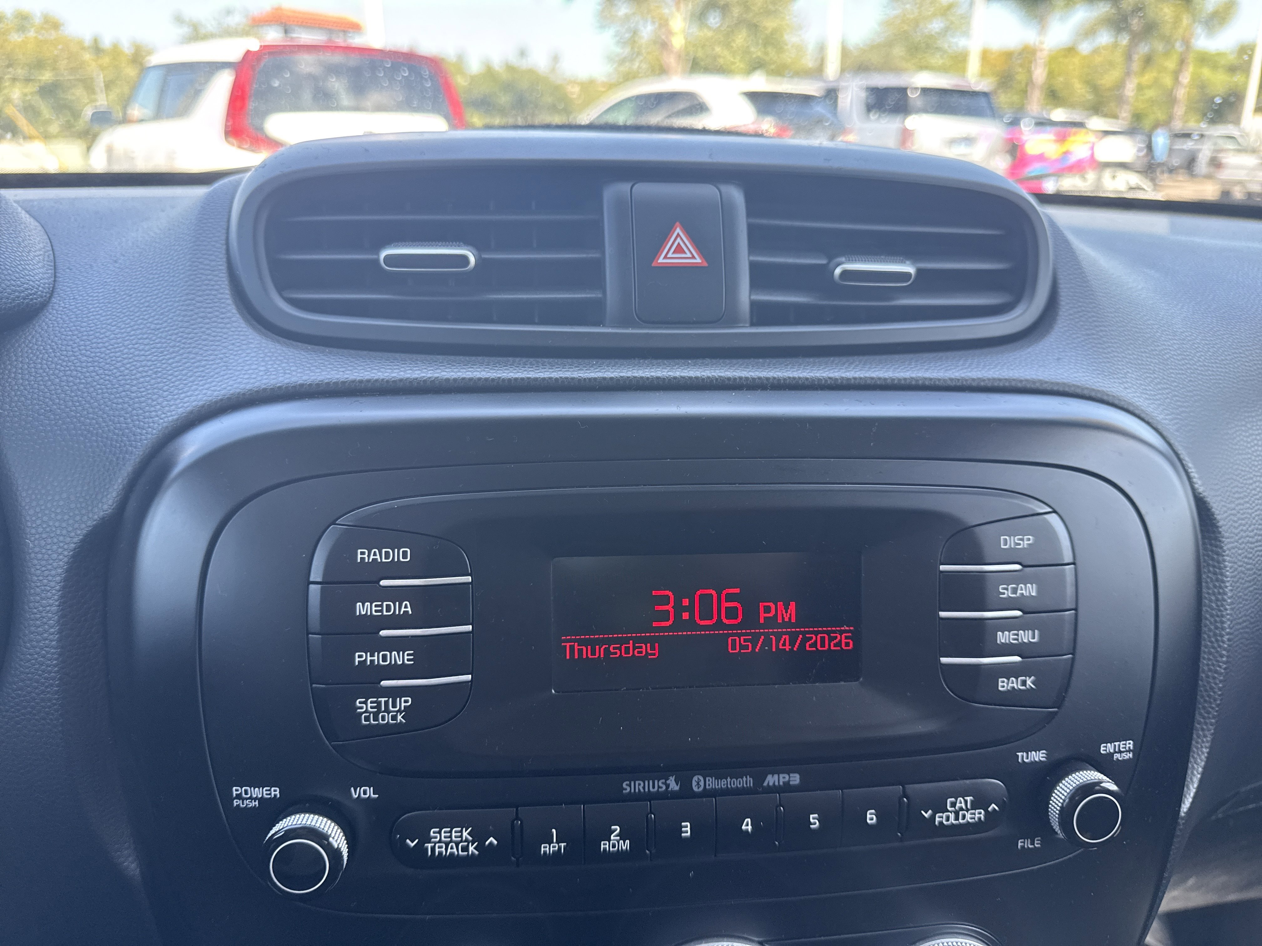 Used 2016 Kia Soul FWD image 26