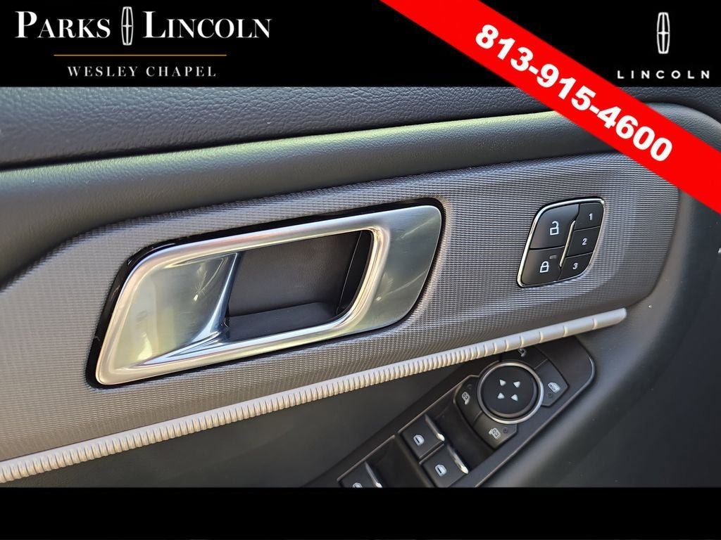 Used 2025 Ford Explorer ST-Line w/ Premium Package RWD image 17