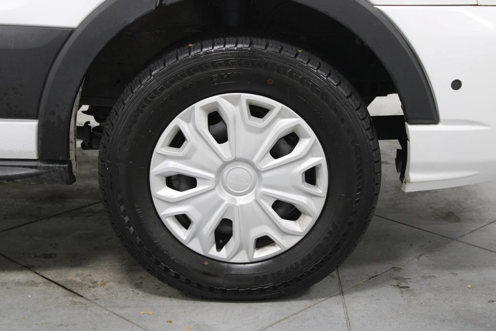 Used 2024 Ford Transit 350 XLT RWD image 12