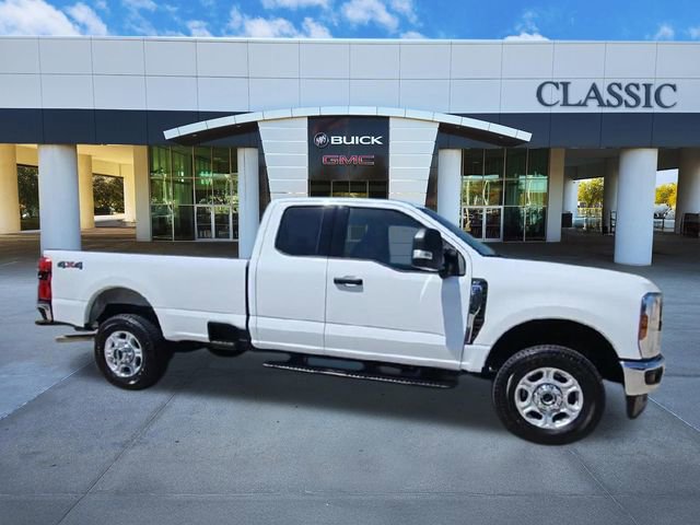 Used 2025 Ford F350 XLT w/ 360-Degree Camera Package image 9