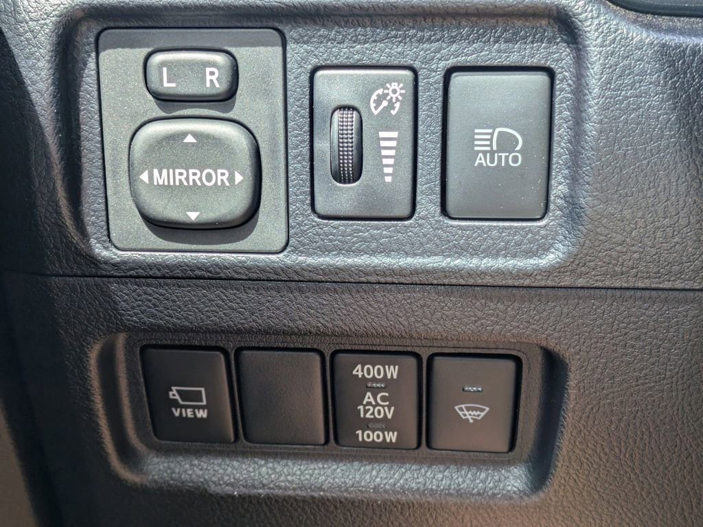 Used 2023 Toyota 4Runner Limited image 27