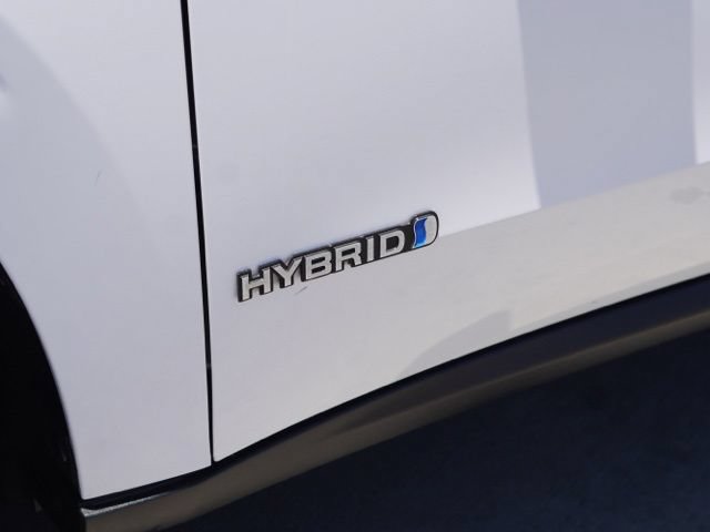 Used 2022 Ford Maverick Lariat FWD image 11
