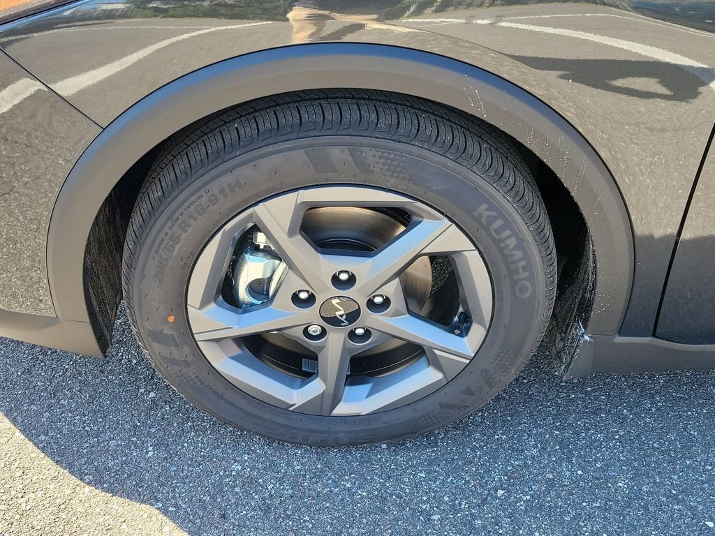 New 2026 Kia K4 LXS image 35
