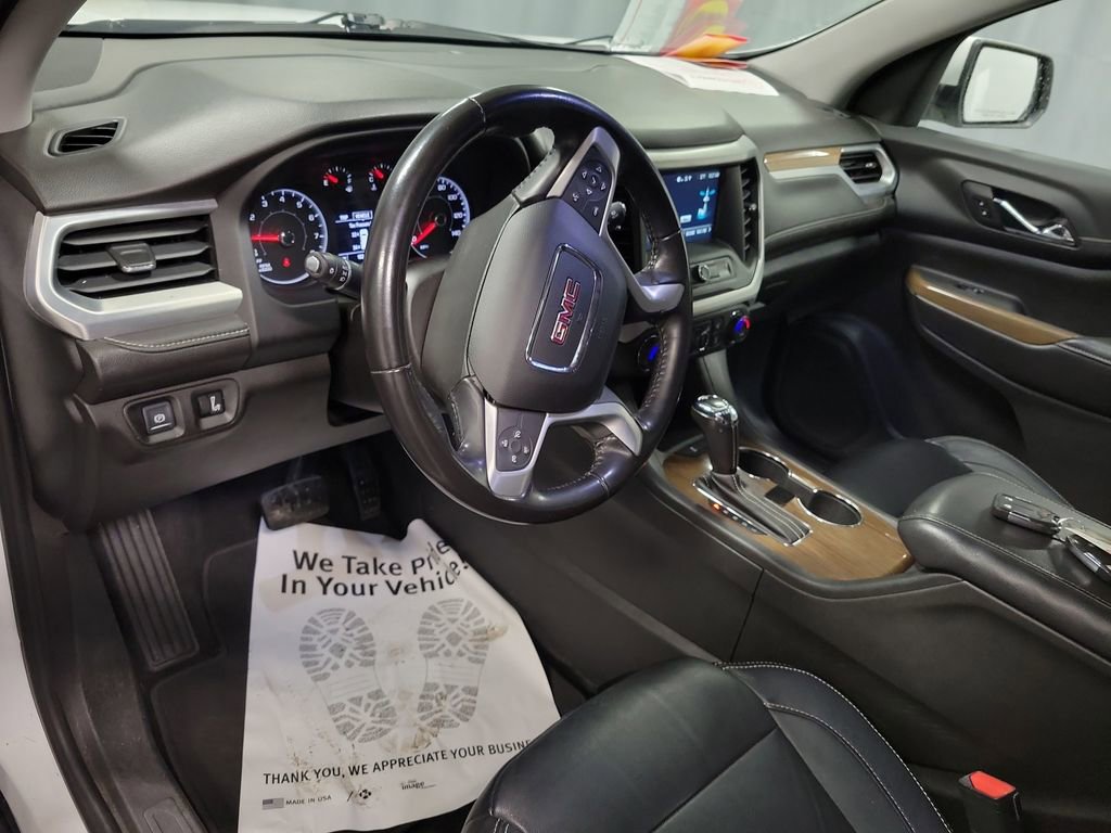 Used 2019 GMC Acadia SLE image 14