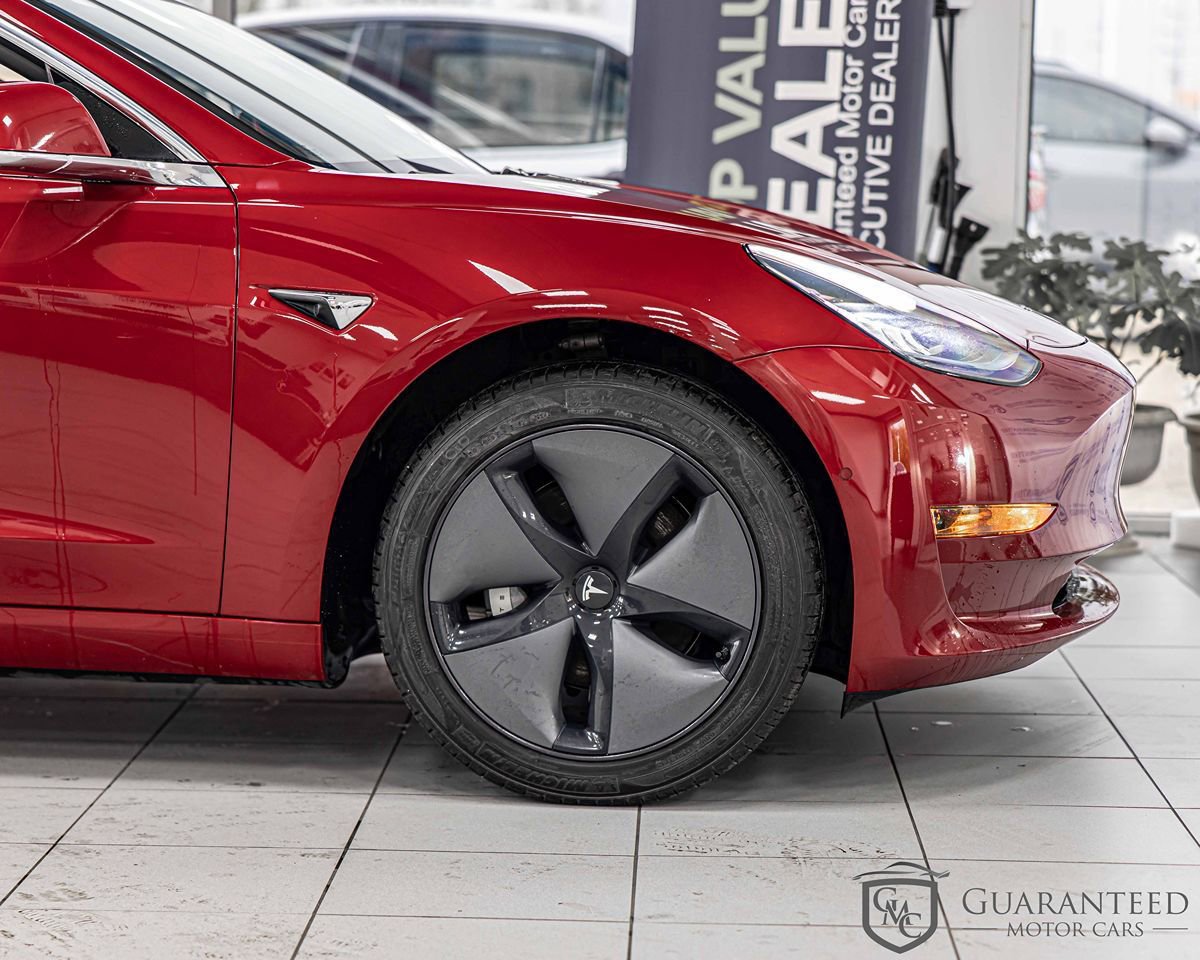 Used 2020 Tesla Model 3 Standard Range Plus RWD image 12