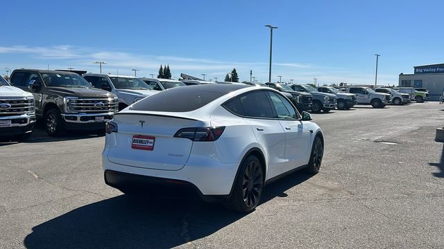 Used 2022 Tesla Model Y Performance image 3