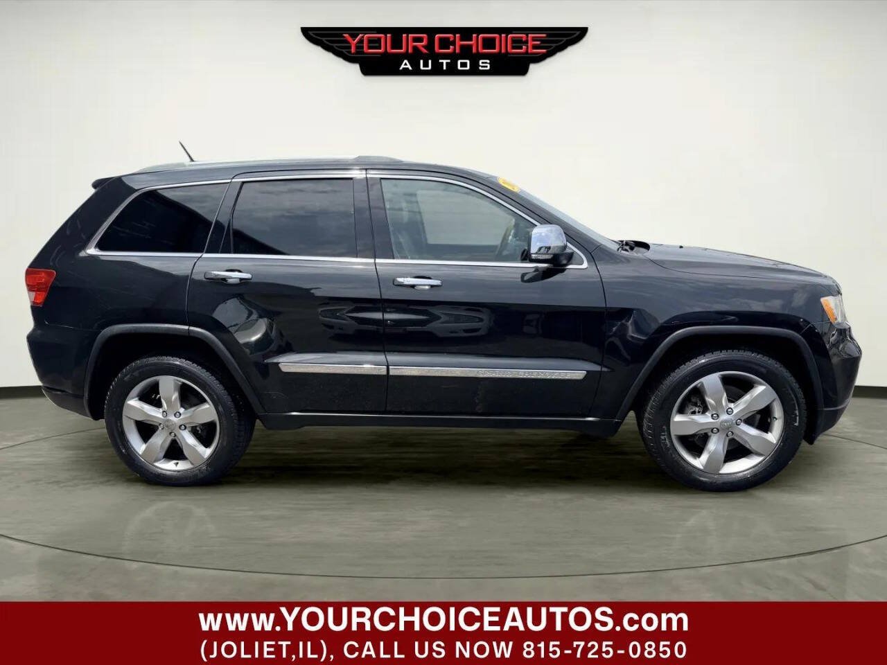 Used 2012 Jeep Grand Cherokee Overland AWD/4WD image 8