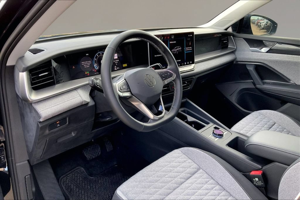 New 2026 Volkswagen Tiguan S FWD image 7