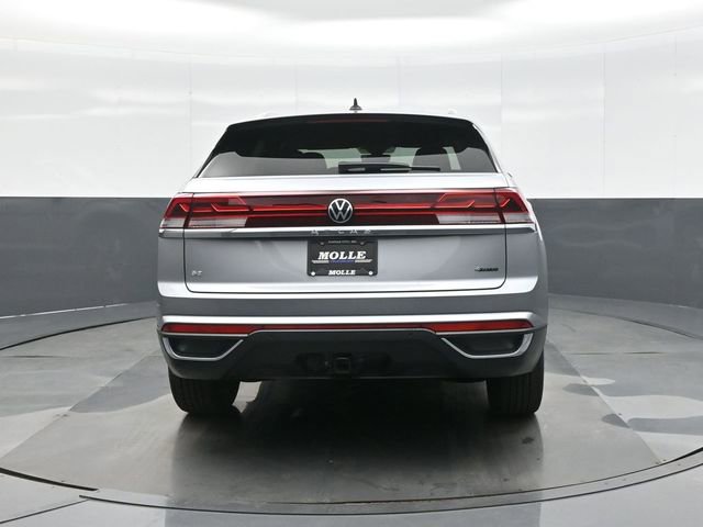 New 2026 Volkswagen Atlas Cross Sport SE image 6