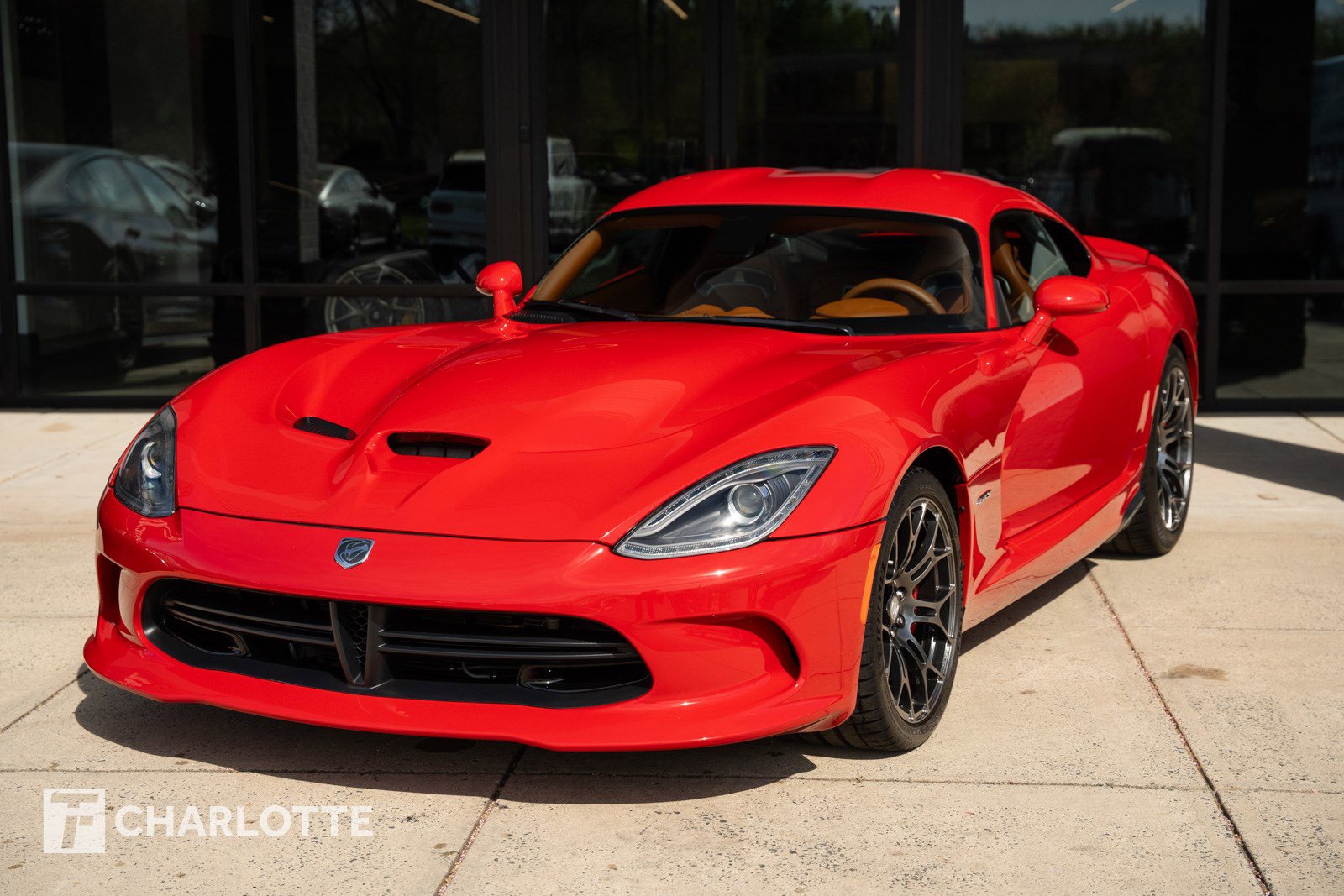 Used 2013 SRT Viper GTS w/ GTS Laguna Interior Pkg image 6