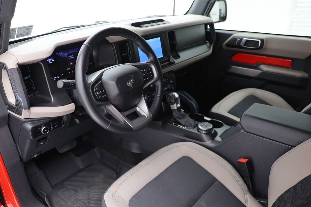 Used 2023 Ford Bronco Wildtrak AWD/4WD image 14