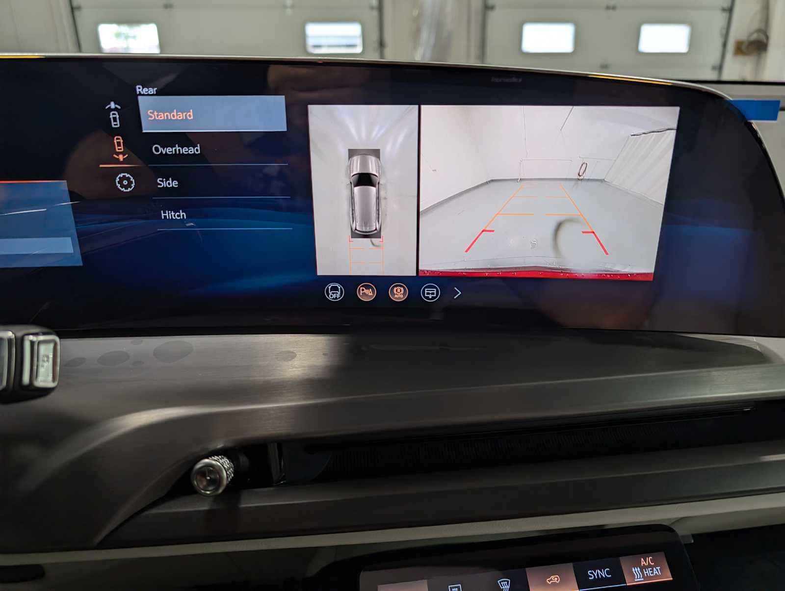 New 2026 Cadillac Vistiq Luxury image 29