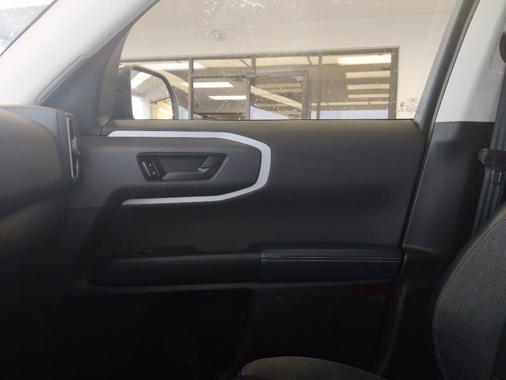 Used 2022 Ford Bronco Sport Outer Banks w/ Tech Package AWD/4WD image 22