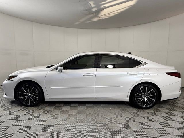 Used 2023 Lexus ES 350 w/ Premium Package image 8