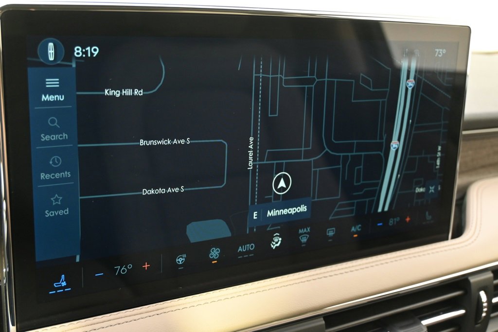 New 2025 Lincoln Corsair Reserve w/ Towing Package image 27