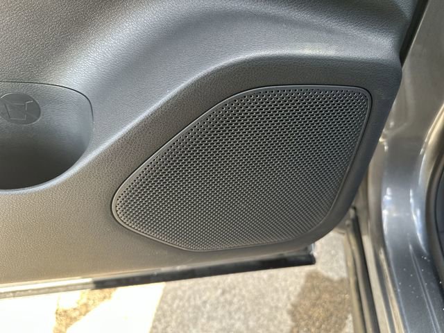 Used 2024 Nissan Rogue SV image 26