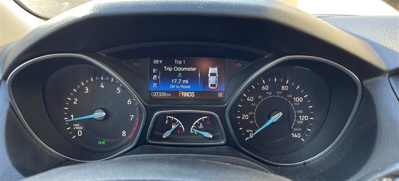 Used 2018 Ford Focus SEL FWD image 11
