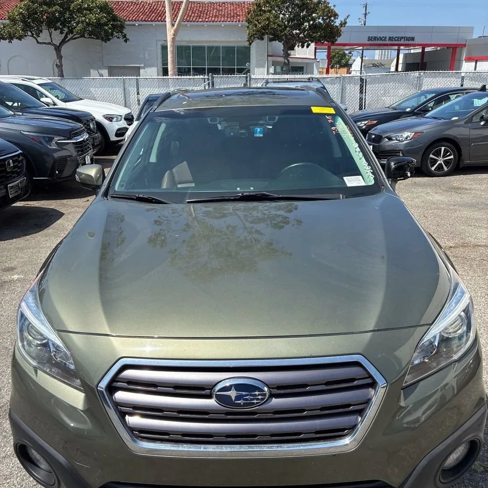 Used 2017 Subaru Outback 3.6R Touring AWD/4WD image 10