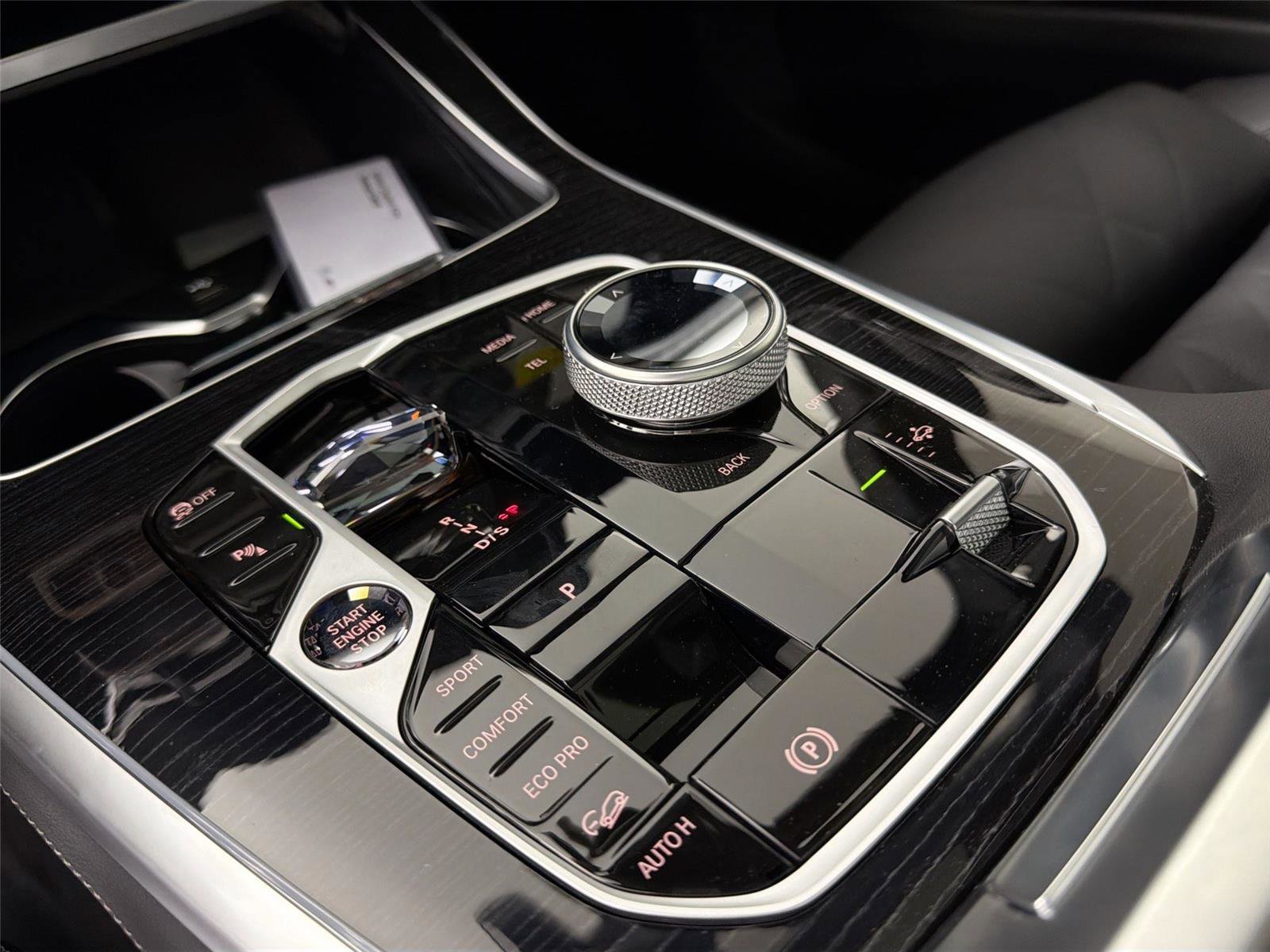 New 2027 BMW X7 xDrive40i AWD/4WD image 17