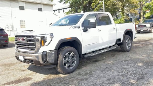 New 2026 GMC Sierra 2500 SLT image 4