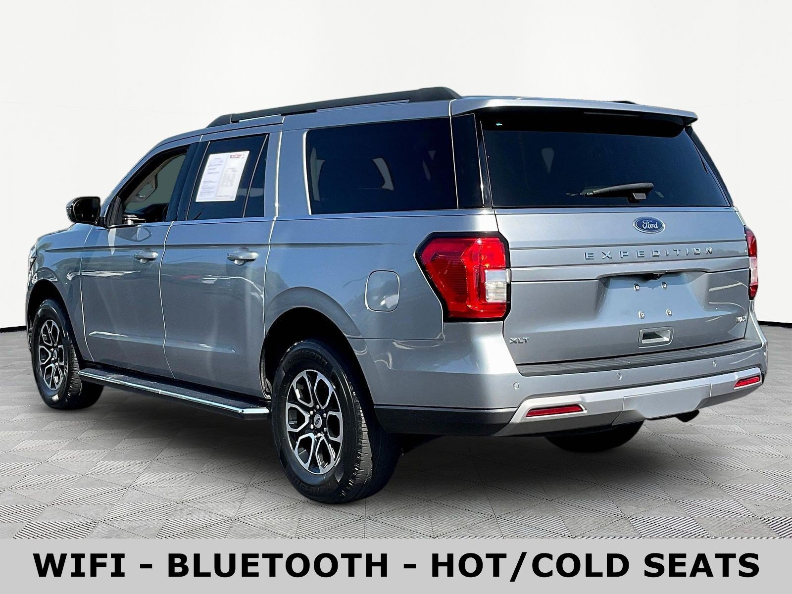 Used 2022 Ford Expedition Max XLT RWD image 4