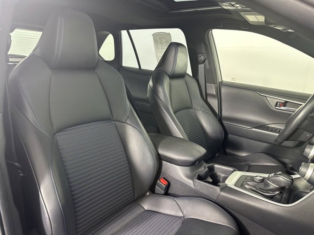 Used 2020 Toyota RAV4 XSE image 26