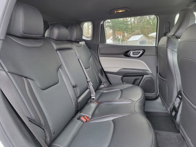 Certified 2023 Jeep Compass Limited image 23