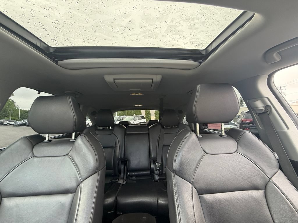 Used 2018 Acura MDX w/ Technology & Entertainment AWD/4WD image 28
