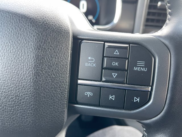 Used 2022 Ford F150 Lariat AWD/4WD image 26