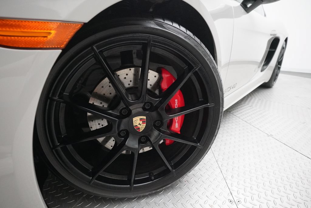 Certified 2025 Porsche 718 Cayman GTS RWD image 29