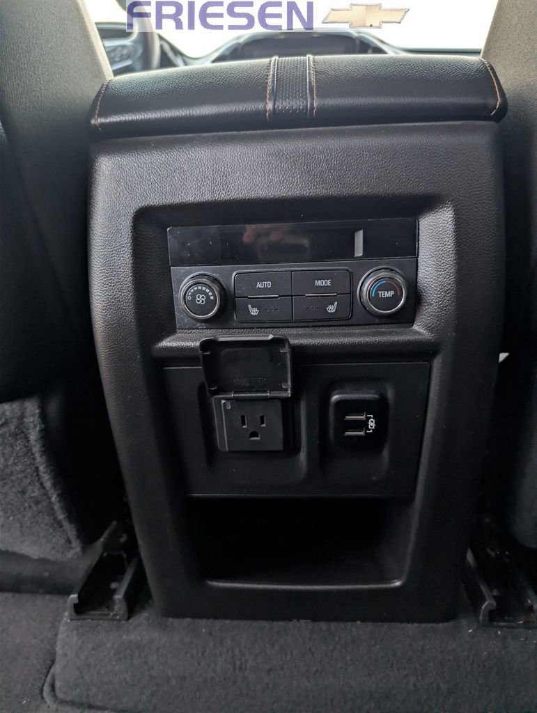 Used 2018 Chevrolet Traverse Premier w/ Redline Edition image 9