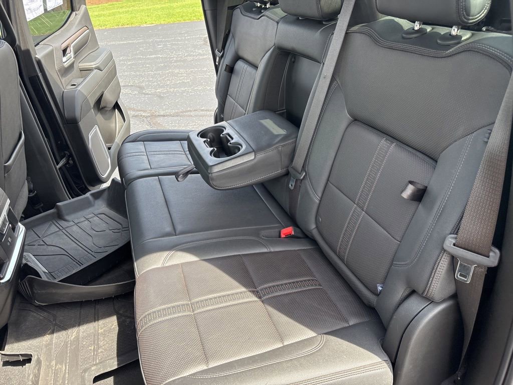 Used 2024 Chevrolet Silverado 1500 High Country w/ High Country Premium Package AWD/4WD image 40