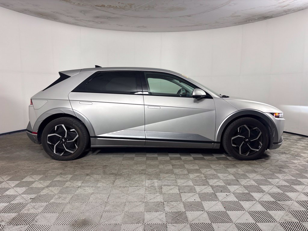 Used 2024 Hyundai Ioniq 5 Limited RWD image 2