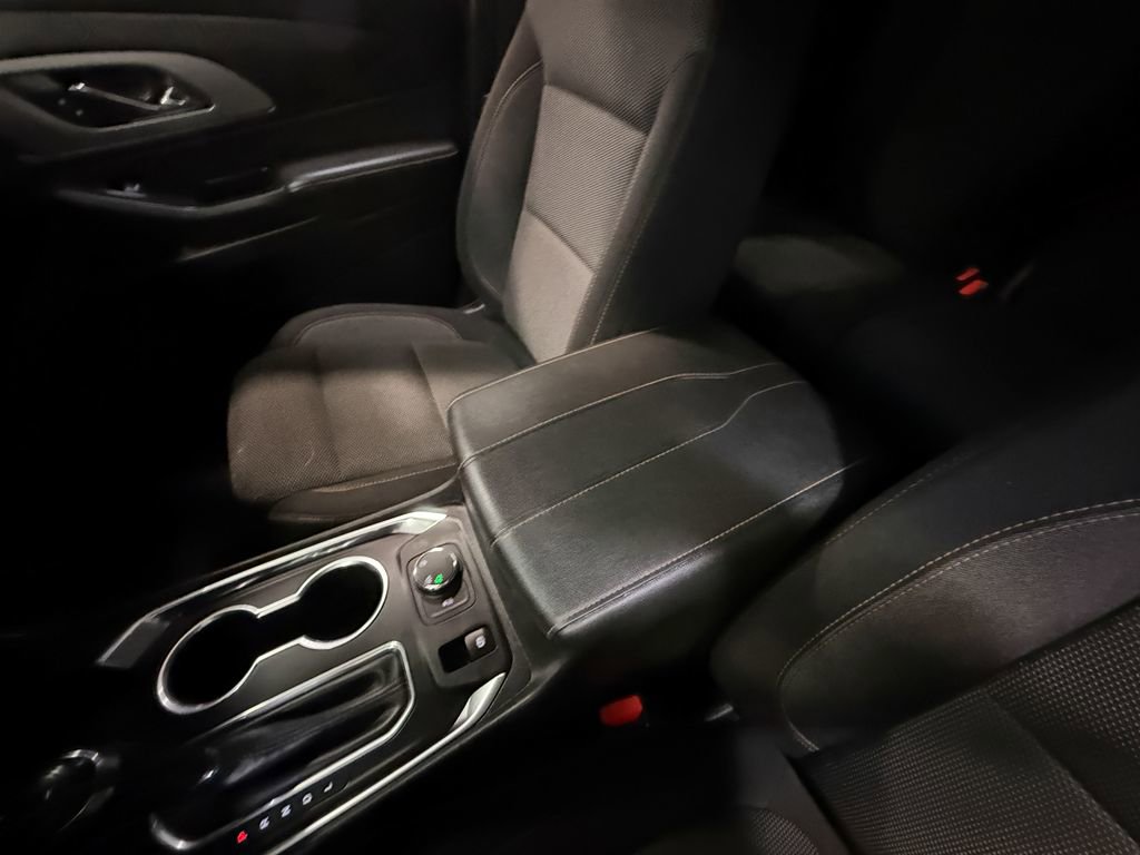 Used 2020 Chevrolet Traverse LS image 84