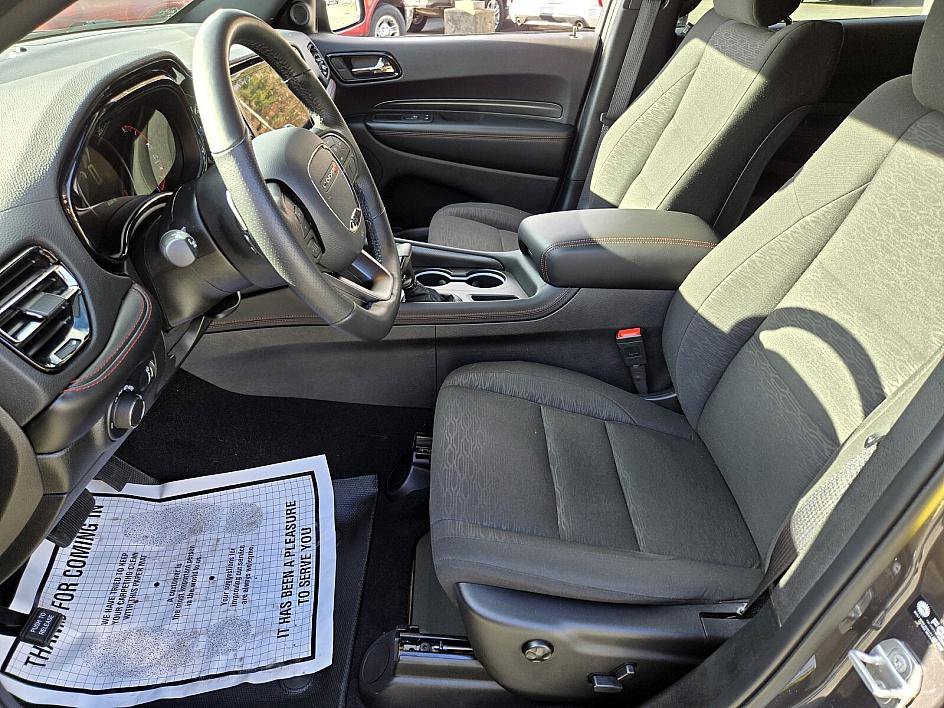Used 2025 Dodge Durango GT w/ Blacktop Package image 9