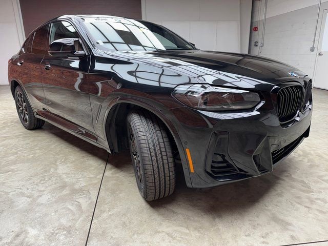 Certified 2024 BMW X4 M40i image 7