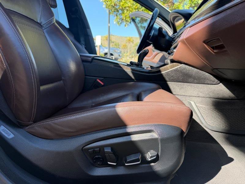 Used 2015 BMW 550i Sedan RWD image 51