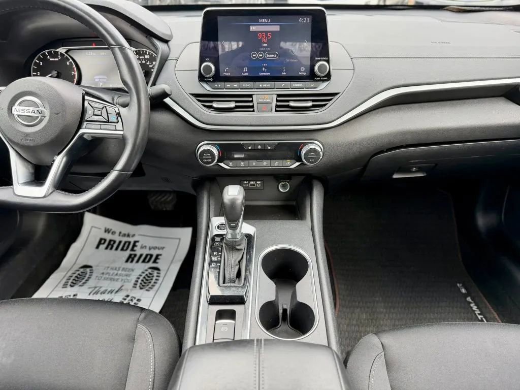 Used 2019 Nissan Altima 2.5 SV image 22