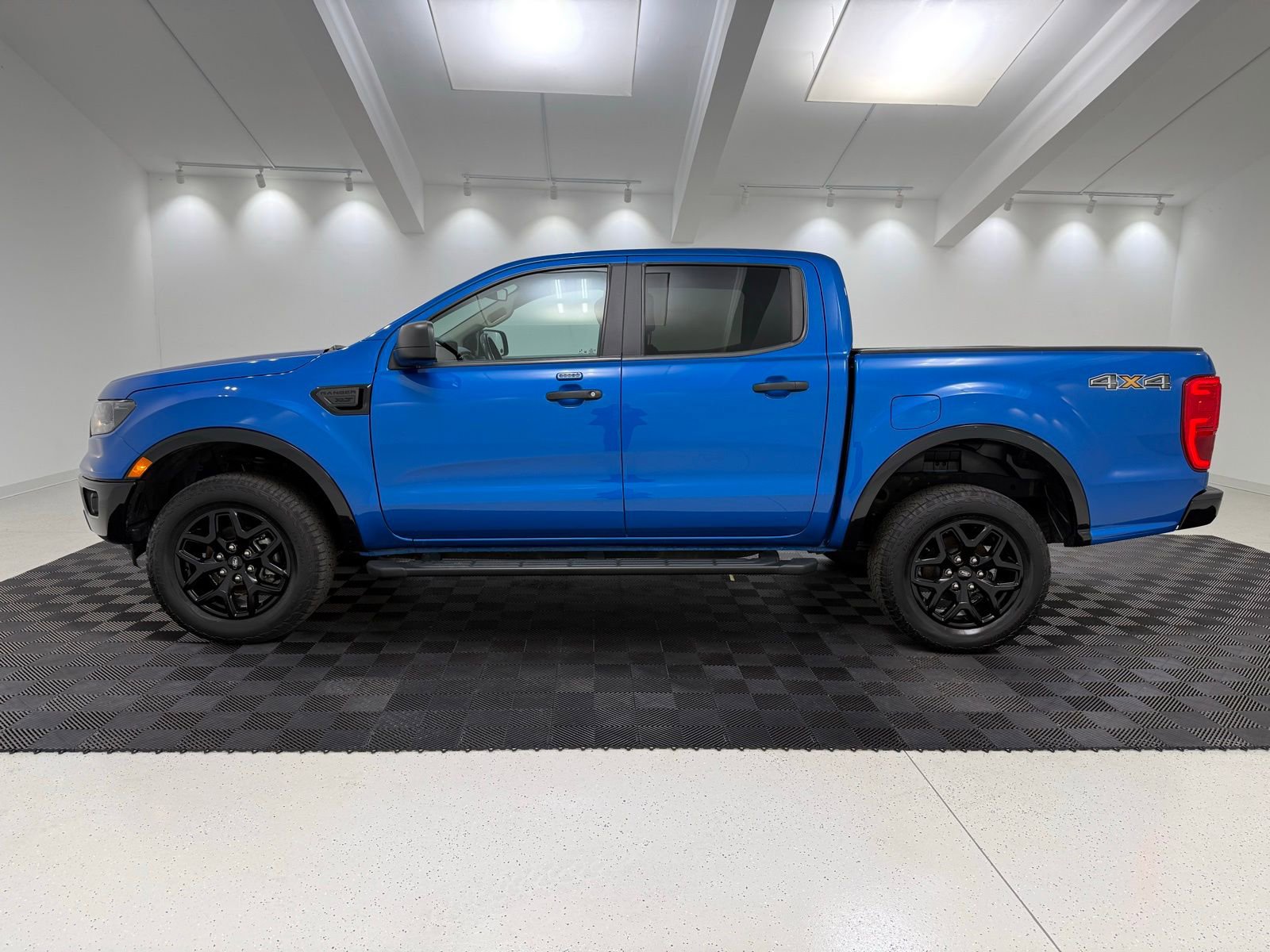 Used 2022 Ford Ranger XLT w/ Equipment Group 301A Mid AWD/4WD image 5