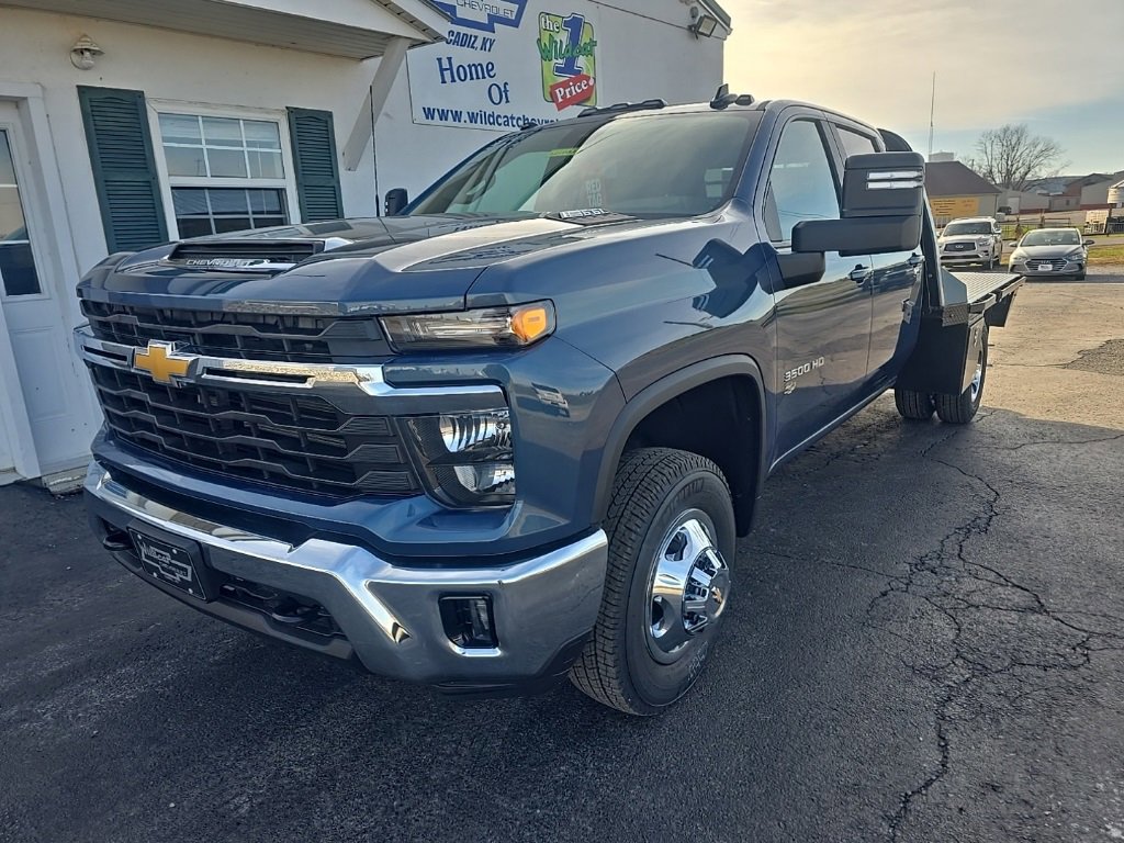 New 2026 Chevrolet Silverado 3500 LT w/ Convenience Package image 3