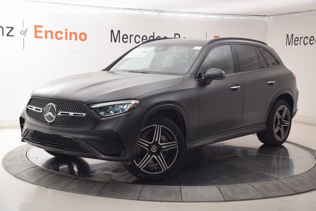 New 2026 Mercedes-Benz GLC 300 image 2