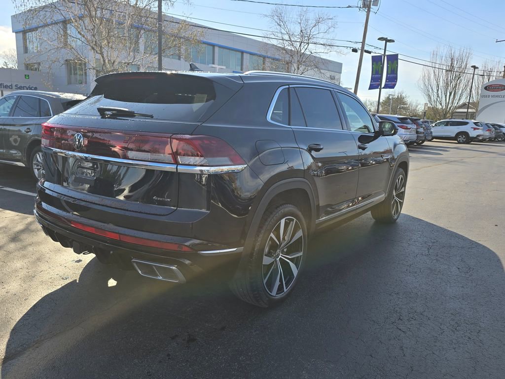 Used 2024 Volkswagen Atlas Cross Sport SEL Premium R-Line image 7