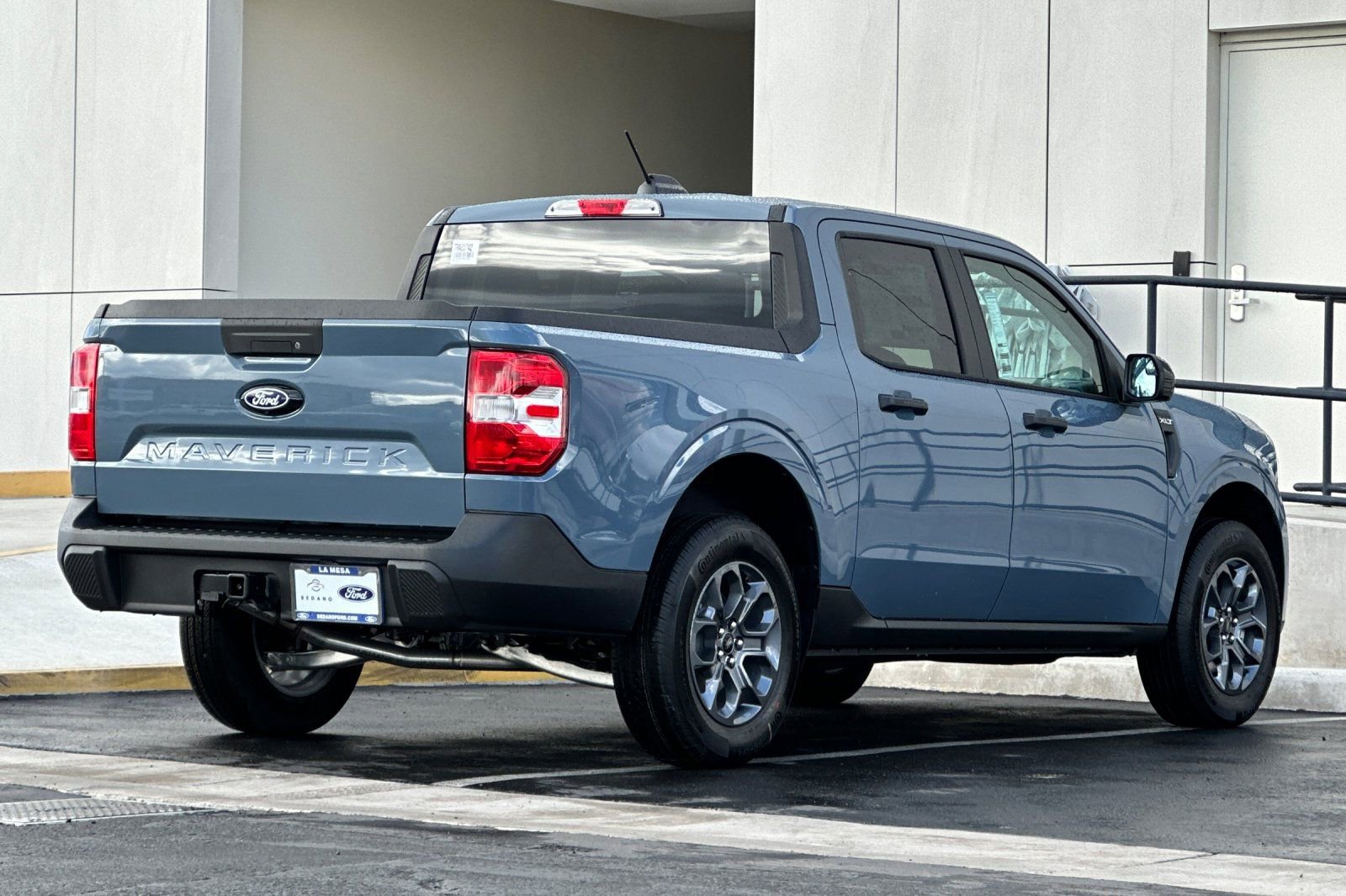 New 2026 Ford Maverick XLT w/ XLT Luxury Package image 3