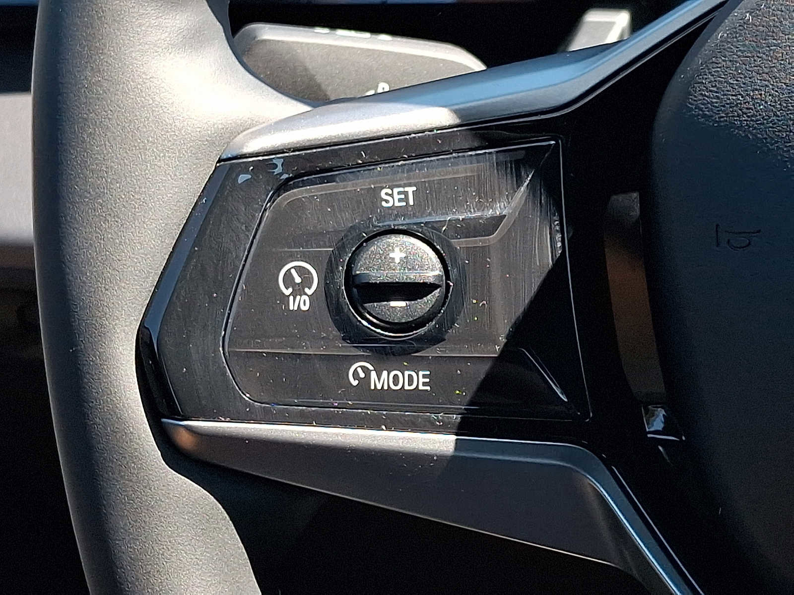 Used 2024 BMW i5 eDrive40i w/ Premium Package image 21