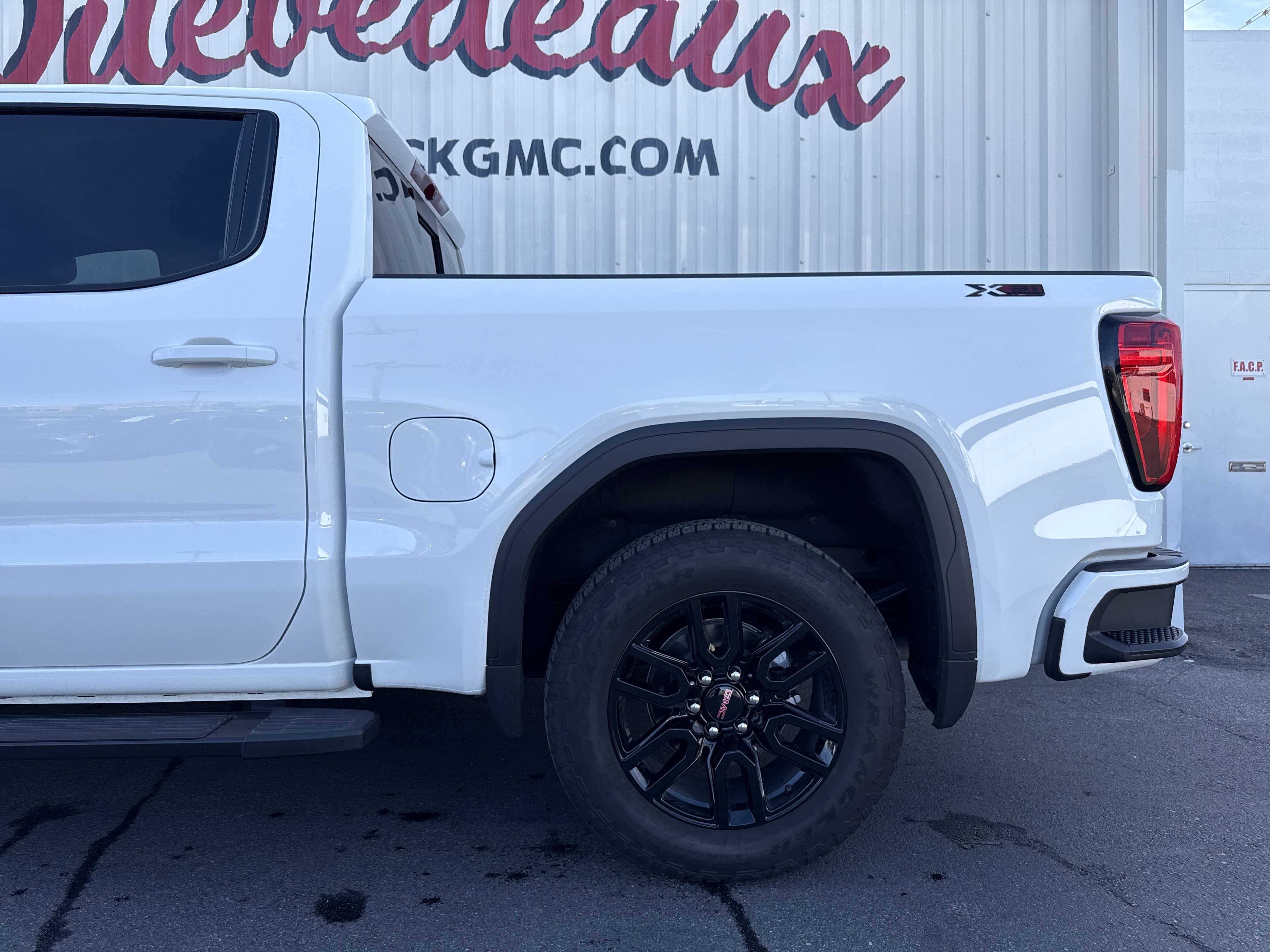 Used 2026 GMC Sierra 1500 Elevation w/ Elevation Premium Package image 2