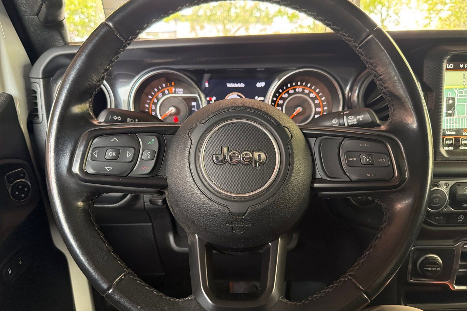 Used 2022 Jeep Gladiator Sport AWD/4WD image 31